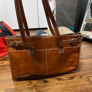 brown purse